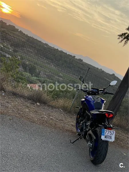 Yamaha MT-07 - Vista 5