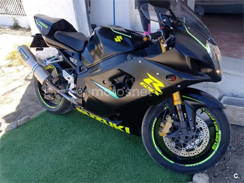 Suzuki GSX-R1000 - Vista 3