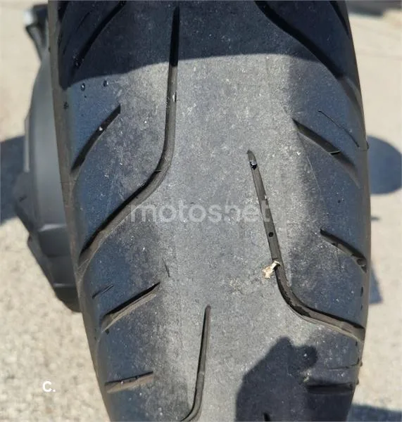 Honda X-ADV - Vista 7