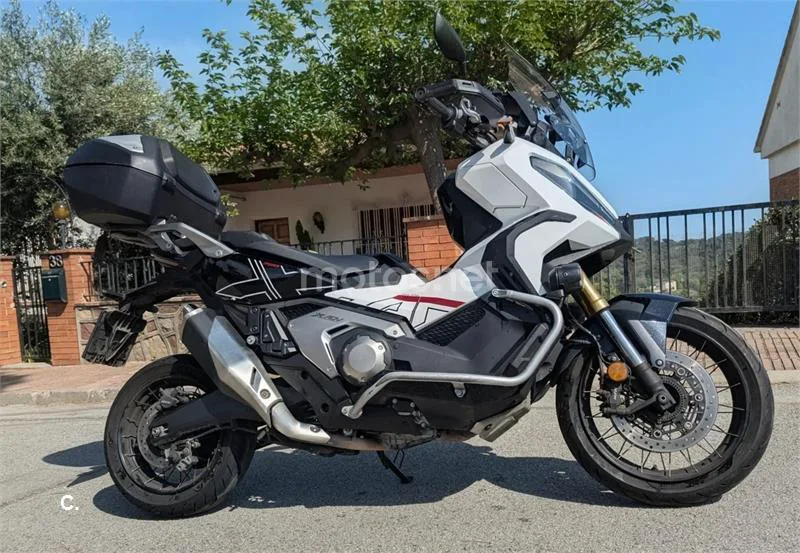 Honda X-ADV - Vista 9