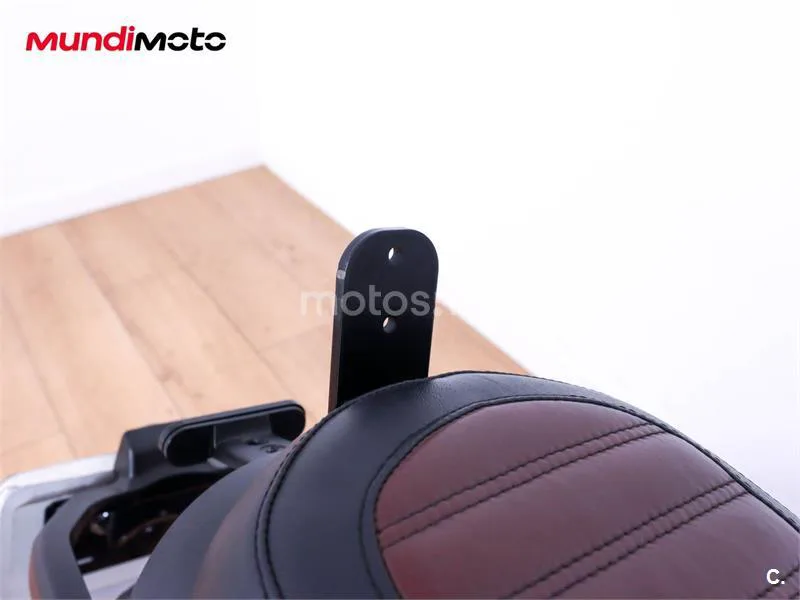 Indian Scout – Vista 15