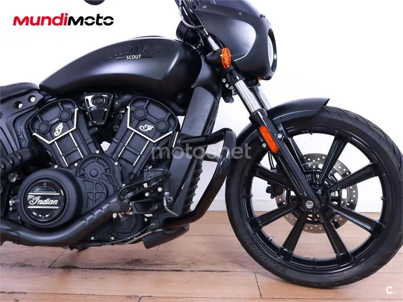Indian Scout – Vista 17
