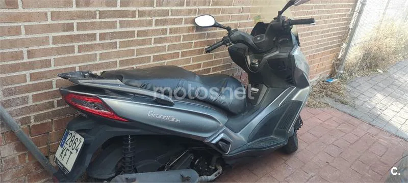 Kymco Grand Dink 300 - Vista 6