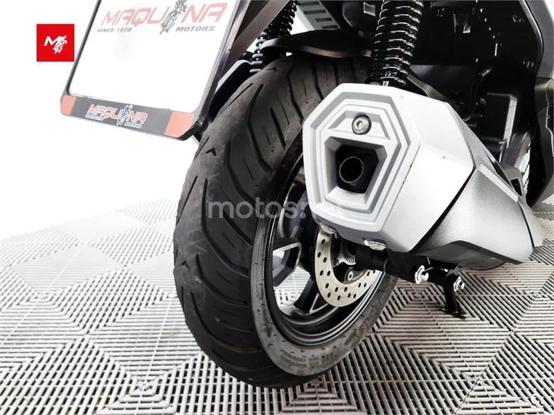 Voge SR1 125 - Vista 13