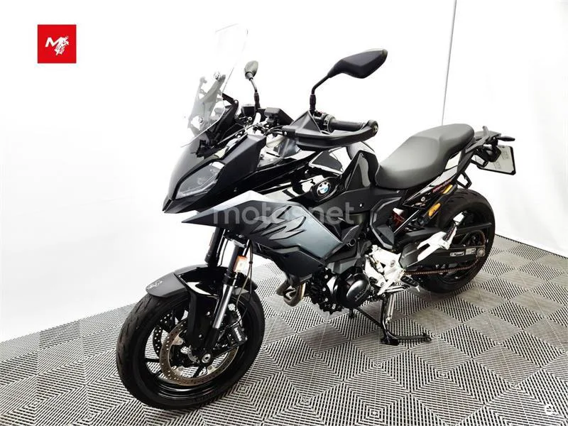 BMW F 900 XR - Vista 25