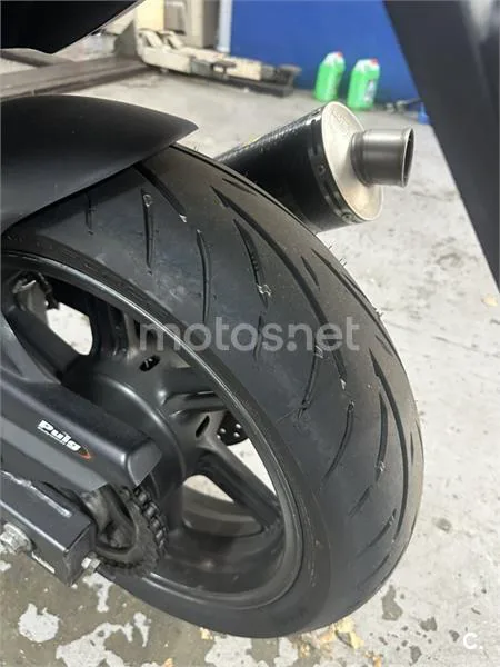 Honda CBF600S - Vista 3