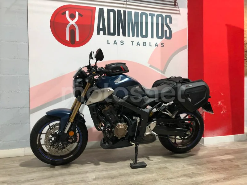 Honda CB650R - Vista 6