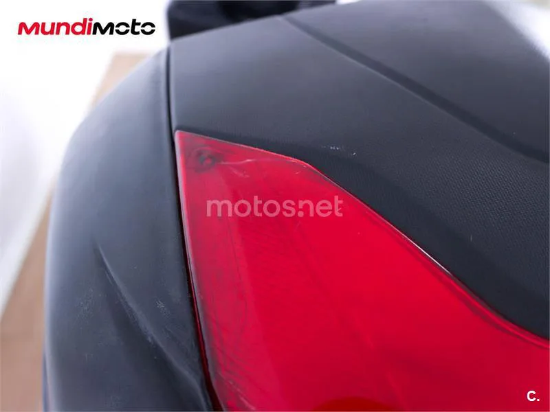 Yamaha TMAX 530 - Vista 36