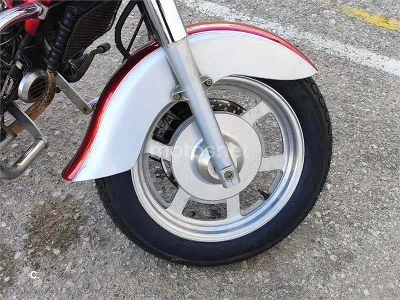 Hyosung Aquila GV 250 - Vista 10