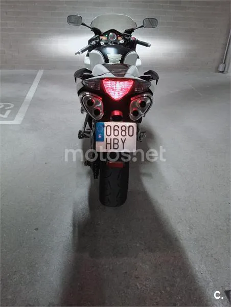 Honda VFR800F 4800 € 2011 Barcelona - 2