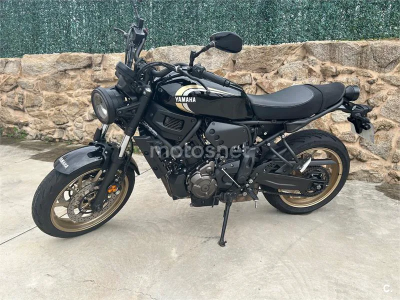 Yamaha XSR700 4850 € 2022 Lugo - 1