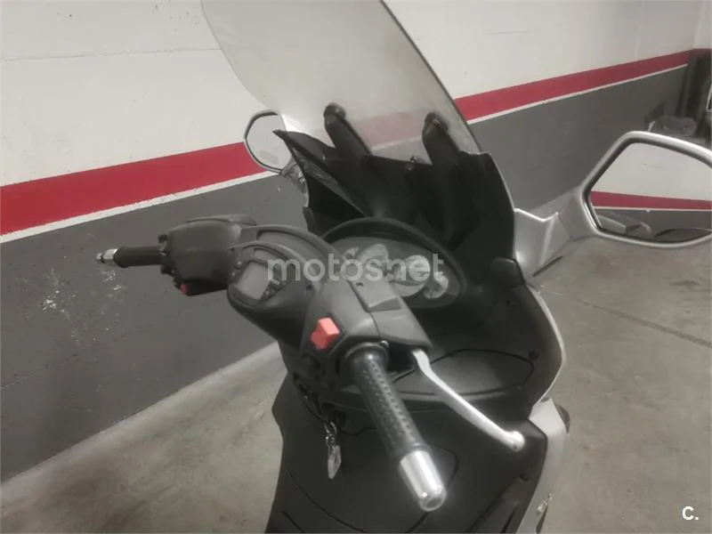Piaggio X9 125 Evolution 750 € 2005 Madrid - 2