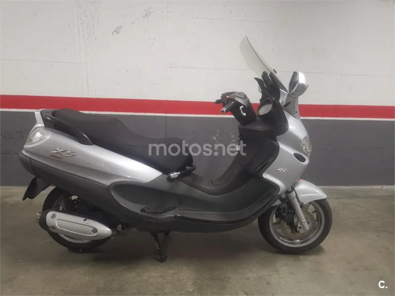 Piaggio X9 125 Evolution – Vista 7