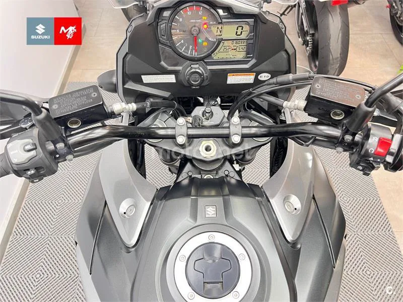 Suzuki V-Strom 1000XT - Vista 7