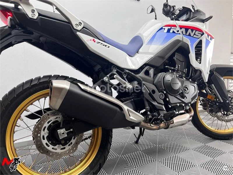 Honda XL750 Transalp - Vista 5