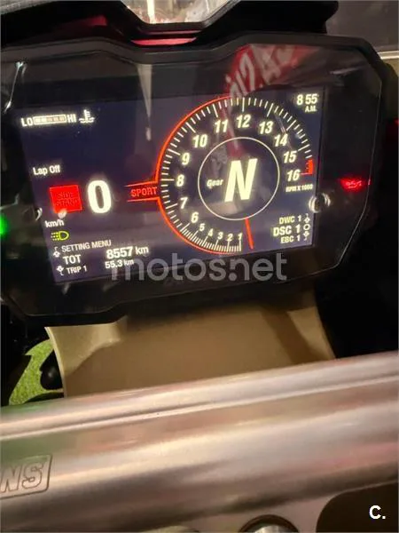 Ducati Panigale V4 - Vista 7