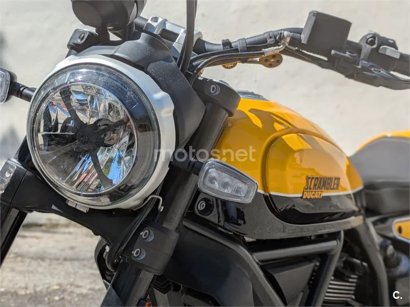 Ducati Scrambler - Vista 3
