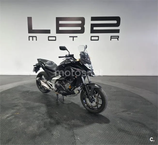 Honda NC750X - Vista 7
