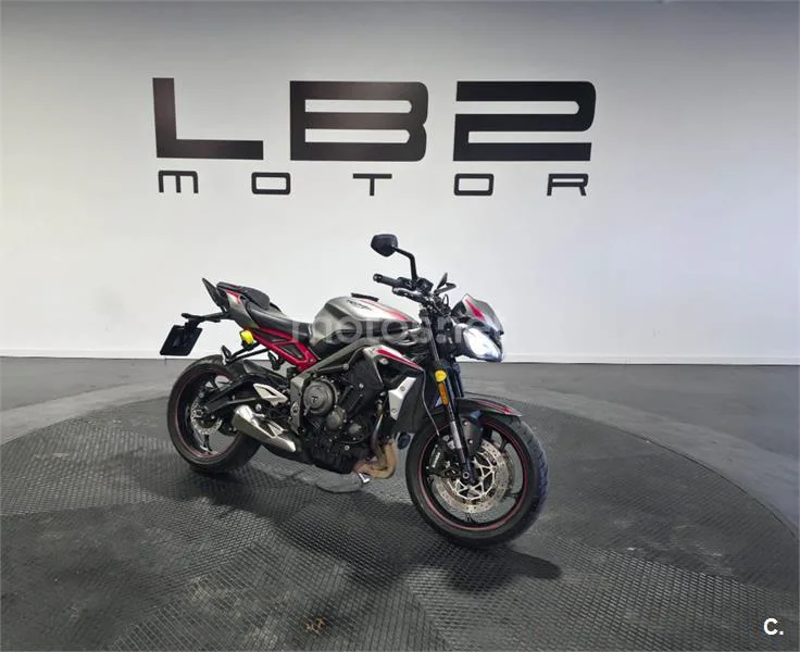 Triumph Street Triple - Vista 5