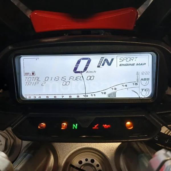 MV Agusta Stradale 800 - Vista 9