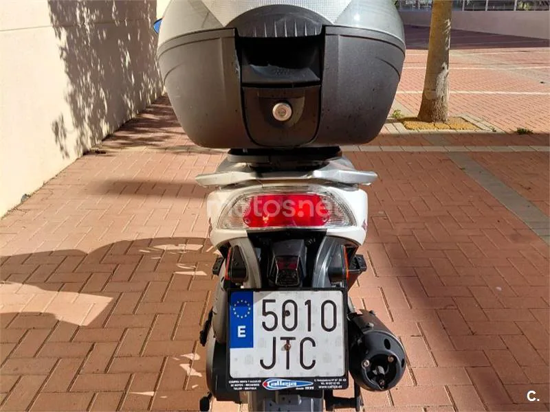 Kymco Agility City 125 - Vista 4