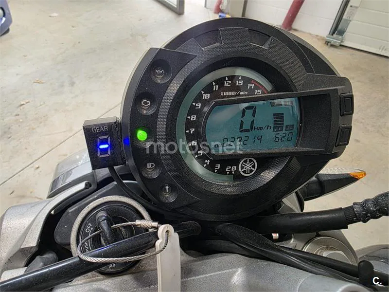 Yamaha FZ6 Fazer - Vista 5