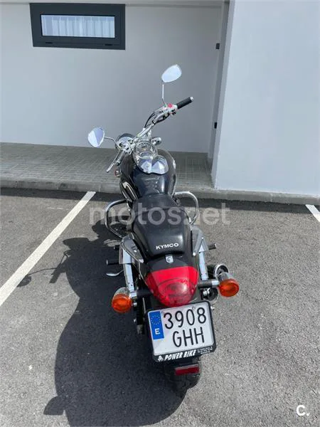 Kymco Venox 250 - Vista 3