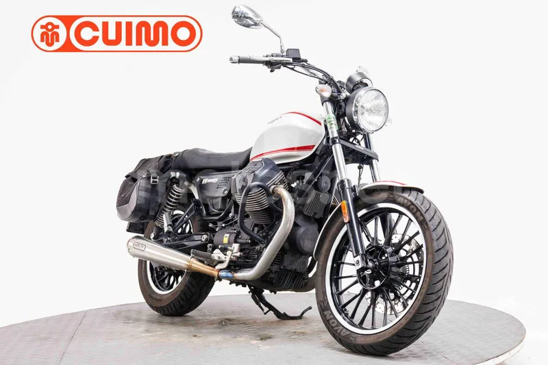 Moto Guzzi V9 4299 € 2018 Málaga - 1