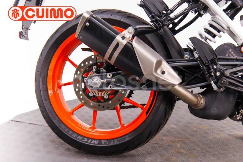 KTM 125 – Vista 14