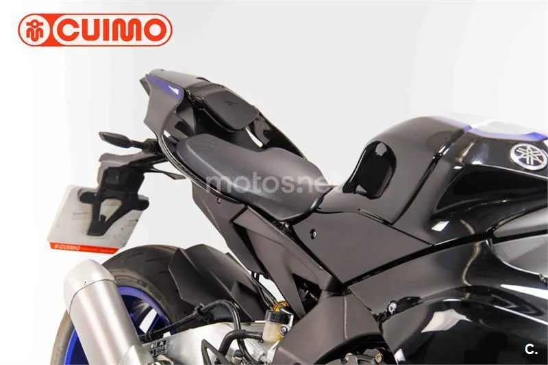 Yamaha YZF-R1 - Vista 12
