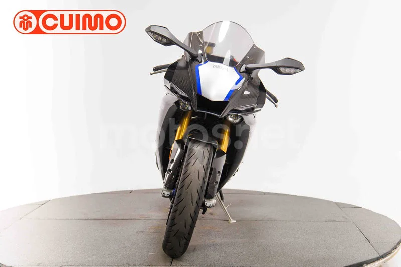 Yamaha YZF-R1 - Vista 10