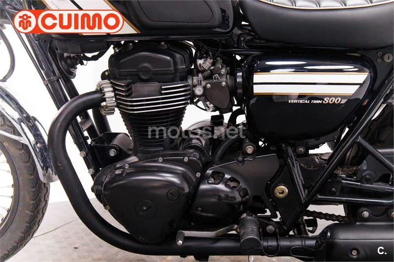 Kawasaki W800 - Vista 19