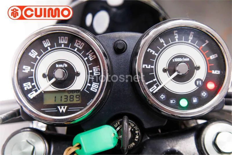 Kawasaki W800 - Vista 24