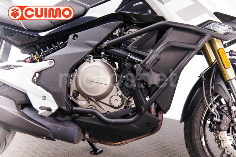 CFMOTO 650MT – Vista 13
