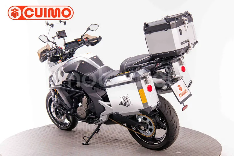 CFMOTO 650MT – Vista 6