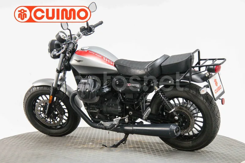 Moto Guzzi V9 – Vista 24