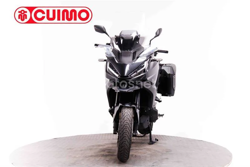 Honda NT1100 - Vista 10