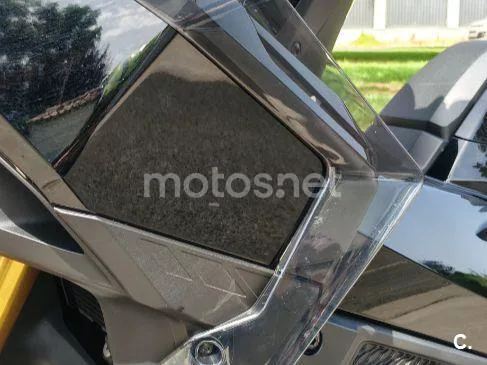 Honda X-ADV - Vista 6