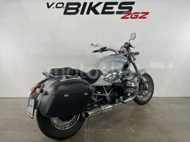 BMW R 1200 C - Vista 8
