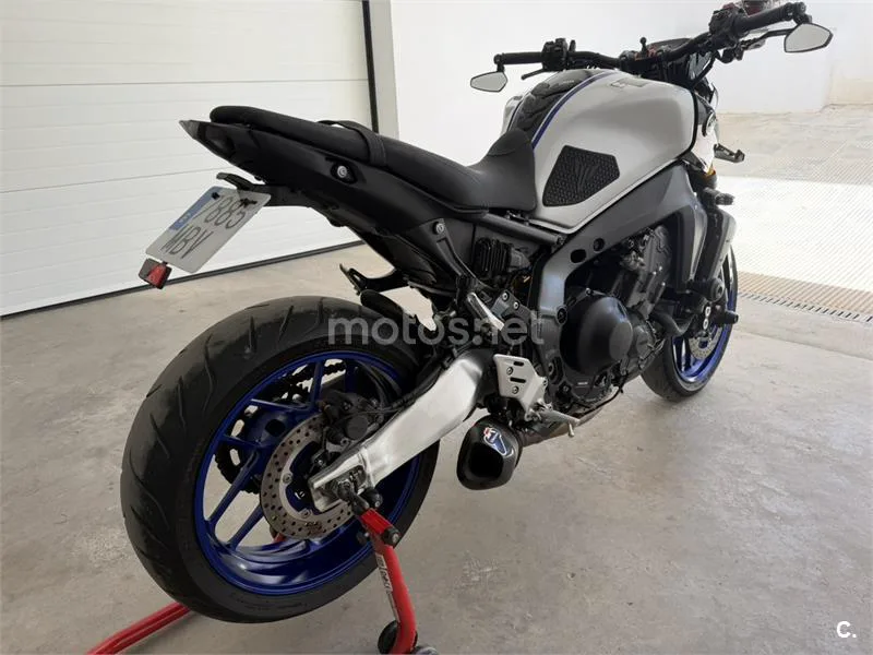 Yamaha MT-09 - Vista 5