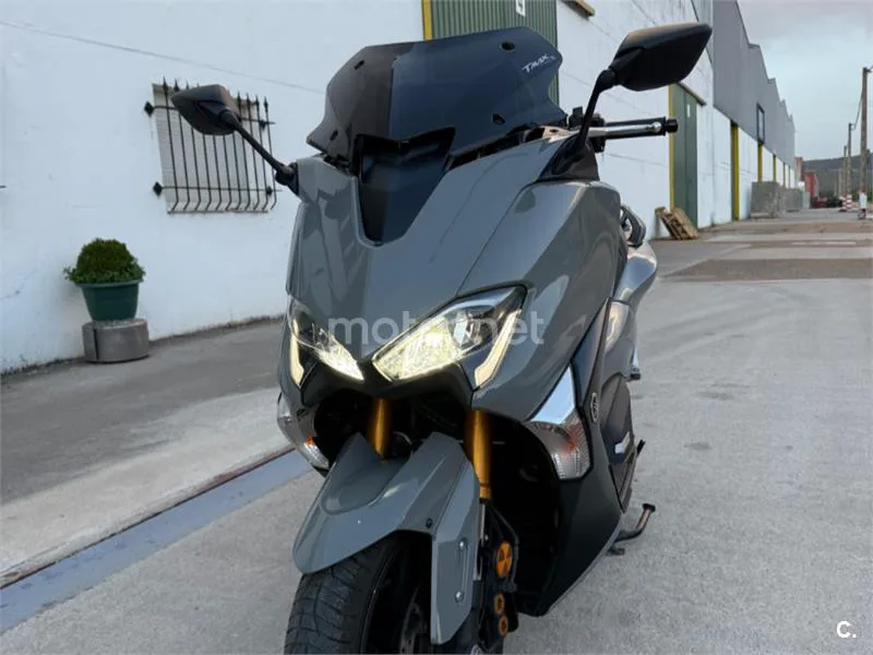 Yamaha TMAX 530 - Vista 5