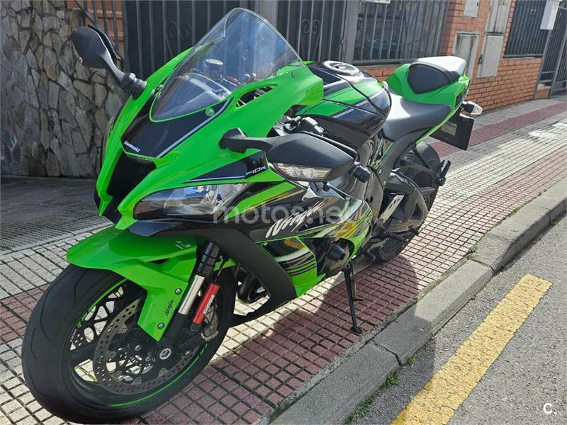 Kawasaki Ninja ZX-10R - Vista 3
