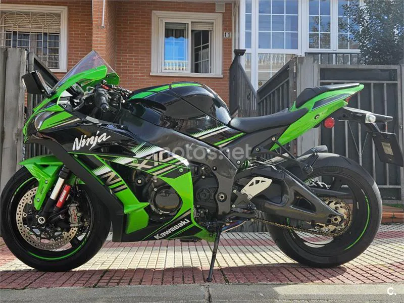 Kawasaki Ninja ZX-10R - Vista 4