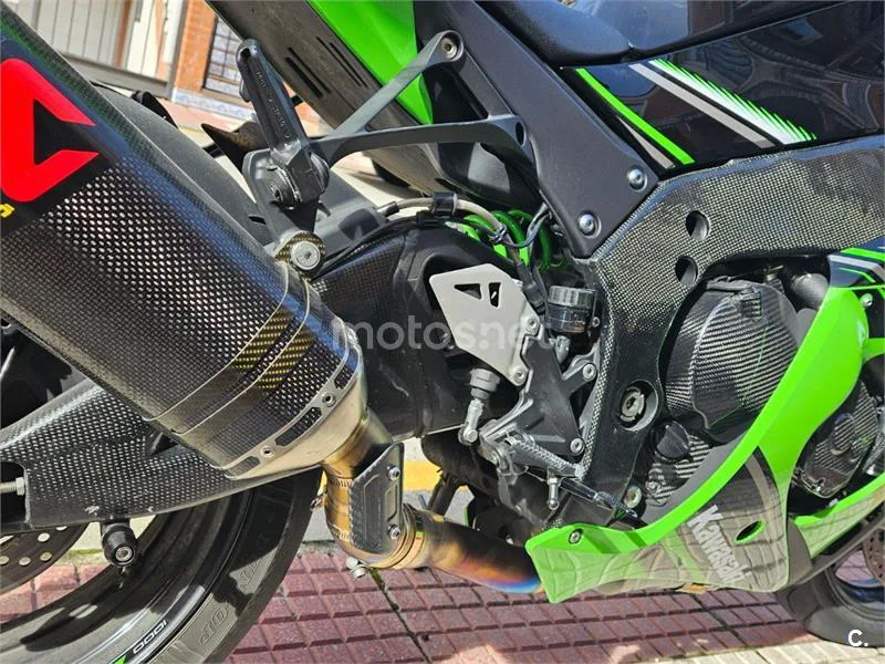 Kawasaki Ninja ZX-10R - Vista 7