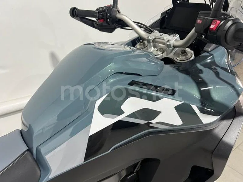 BMW F 900 GS - Vista 22