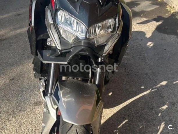 Kawasaki Z900 - Vista 3