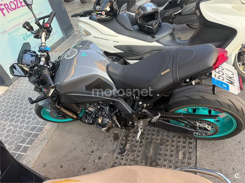 Yamaha MT-09 9500 € 2023 Sevilla - 2