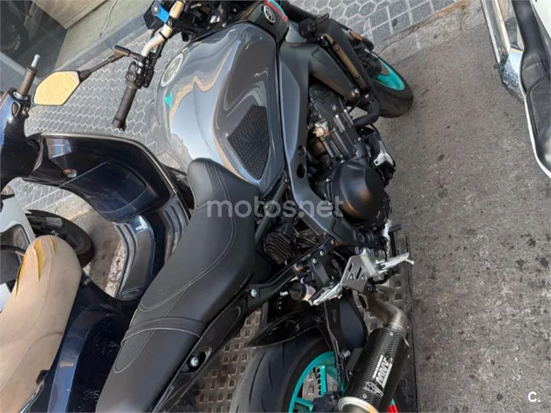 Yamaha MT-09 - Vista 3