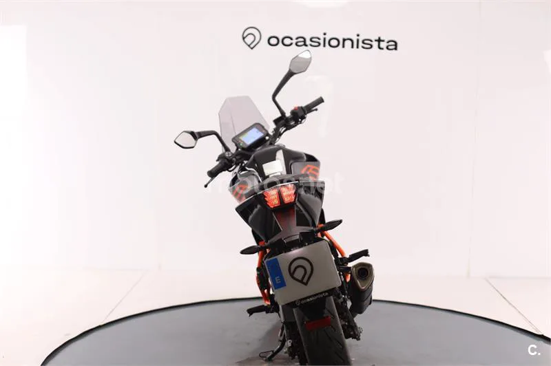 KTM 125 – Vista 8