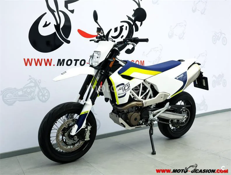 Husqvarna 701 Supermoto – Vista 8